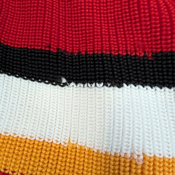 NHL Calgary Flames Hockey Sockey Reversible Toque OS - Picture 12 of 12